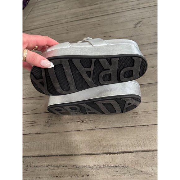 Prada Silver Metallic Leather Platform Crystal Buckle Slide Sandals Size 38 8 - Picture 10 of 10